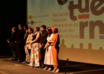 Festuern inicia programação no Teatro Dix-Huit Rosado