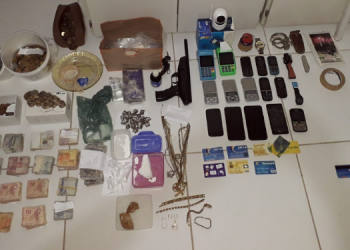 Homem é preso por suspeita de tráfico de drogas em Janduís