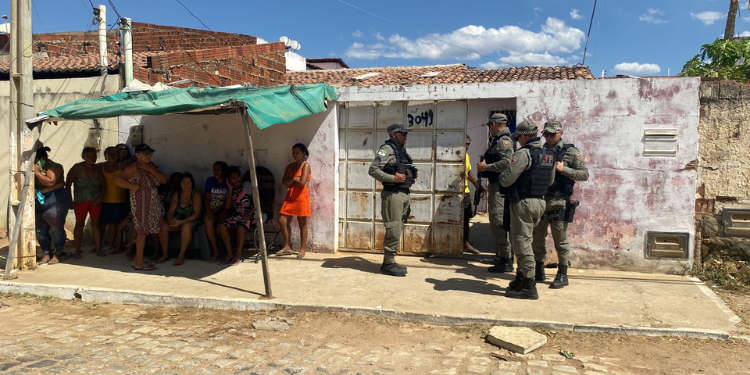 Após tentativa de homicídio, criminosos voltam e executam homem no Conjunto Promorar