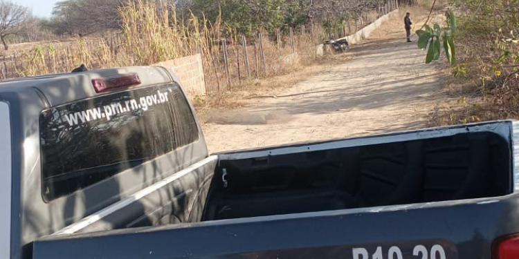 Polícia investiga morte de homem encontrado com lesões na cabeça em São Rafael/RN