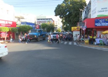 Comércio fecha no feriado da Proclamação da República em Mossoró