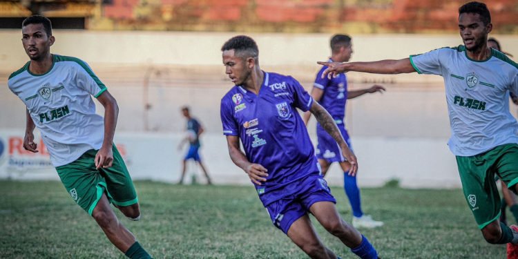 MEC goleia Alecrim e retoma liderança da segunda divisão