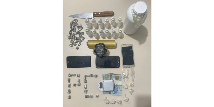 Polícia Civil desmonta ponto de drogas em Areia Branca 