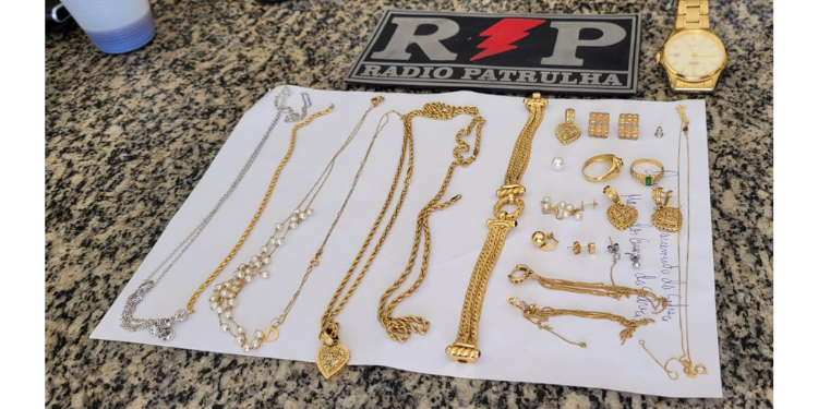 Trio rouba joias avaliadas em R$ 16 mil em Mossoró