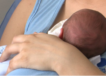 Método Canguru ajuda mães com bebês prematuros em Mossoró