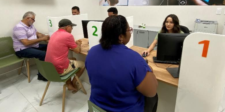 Mais de 22 mil famílias do Alto Oeste podem acessar até 65% de desconto na conta de energia