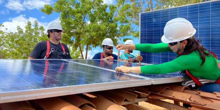 Ufersa abre inscrições para curso de Eletricista de Sistemas Renováveis