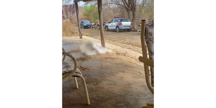 Homem mata esposa por estrangulamento em Antônio Martins