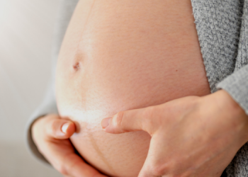 Pais de bebê que morreu na barriga por erro médico em Mossoró serão indenizados em R$ 75 mil