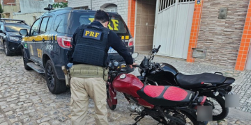 Dois homens são presos pela PRF em Areia Branca