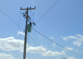 Criminosos furtam 800 metros de cabos e fornecimento de energia é interrompido em Grossos