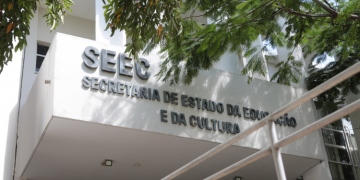 Secretaria de Educação abre edital de contratação de profissionais para programa Mulheres Mil