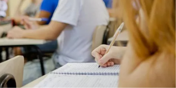 Pé-de-Meia: saiba mais sobre programa de bolsas para estudantes do Ensino Médio