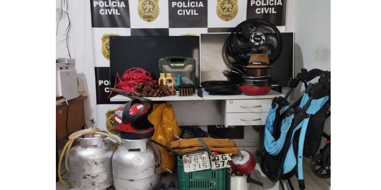 Polícia prende homem por roubo em Macau; objetos foram recuperados