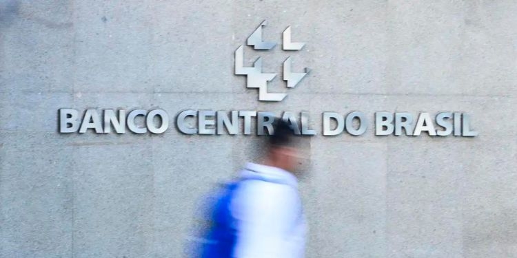 Banco Central do Brasil publica edital de concurso para Analista