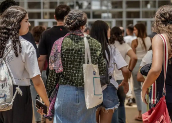 Notas do Enem 2023 serão divulgadas nesta terça (16)