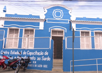 Inscrições para cursos de Libras do CAS terminam nesta sexta-feira (12)