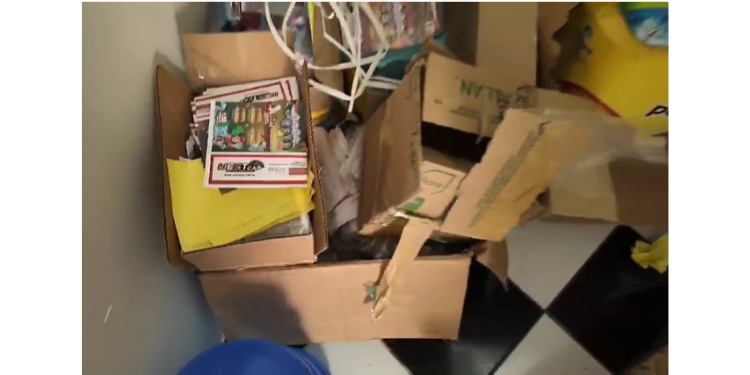 Polícia cumpre mandado de busca e apreensão em empresa de sorteios em Mossoró