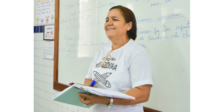 Prefeitura de Mossoró lança concurso público com 112 vagas para Educação