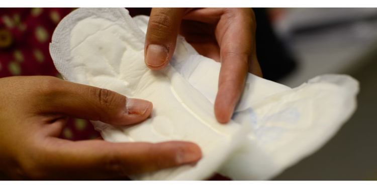 Ministério da Saúde disponibiliza absorventes pelo Farmácia Popular