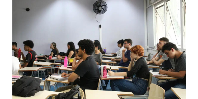 Concurso Unificado: prazo para pedir isenção de taxa segue até sexta-feira (26)