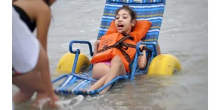 Edição do projeto “A praia é para todos” acontece neste domingo (28) 