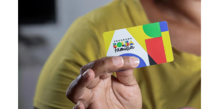Beneficiários do Bolsa Família com CPF irregular precisam atualizar CadÚnico