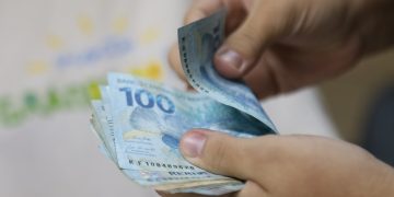Governo do RN conclui pagamentos do 13° salário de servidores nesta quarta (10)