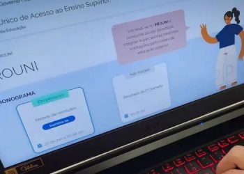 Prazo para comprovar dados do Prouni termina nesta terça (20)