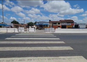 Dnit assina ordem de serviço para construção de passarelas na BR-304