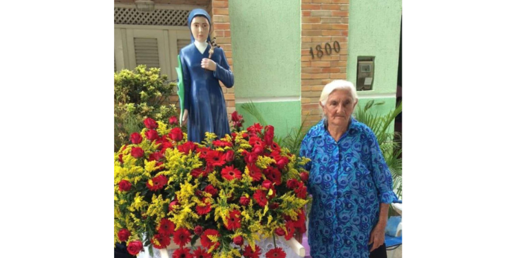 Mãe da Beata Lindalva morre aos 101 anos