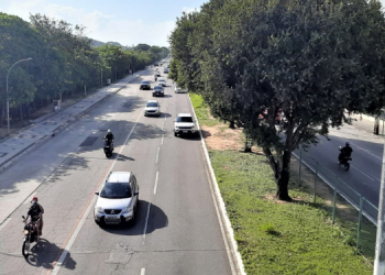 Proprietários de veículos com placas finais 1 e 2 devem pagar licenciamento nesta quinta (8) e sexta (9)