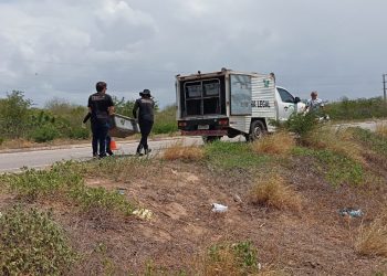 Idoso morre após ser atropelado por caminhão na RN-013