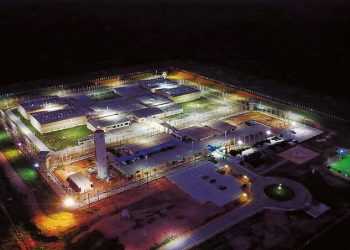 Presos teriam fugido pelo teto da Penitenciária Federal em Mossoró, diz ministro da Justiça