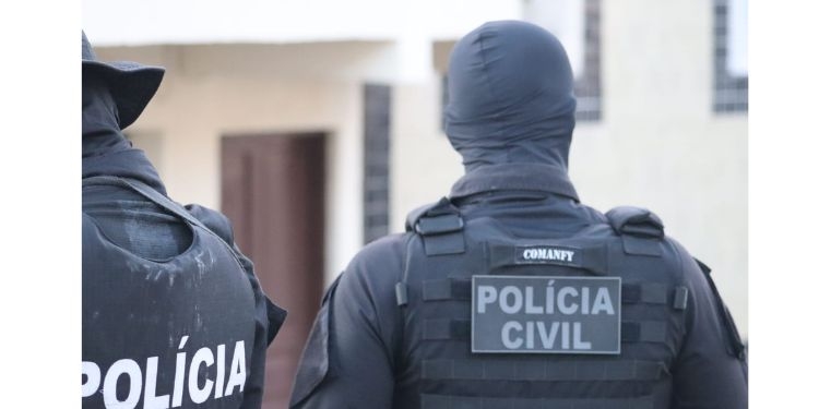 Dois suspeitos por tráfico de drogas são presos em Parelhas