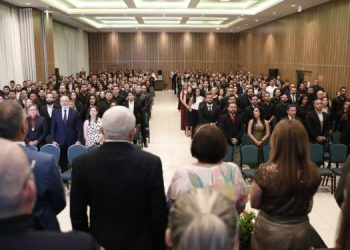 Governo do Estado dá posse a mais 233 policiais civis para cargos de agente, delegado e escrivão