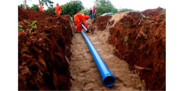 Prefeitura de Mossoró inicia construção de adutora na região da Barrinha