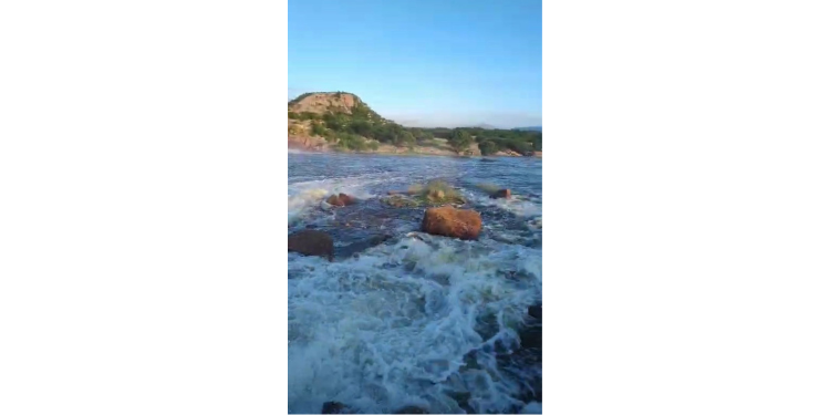 Barragem de Oiticica em Jucurutu começa a sangrar; veja vídeo