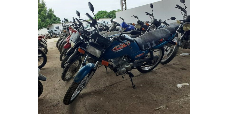 Detran leiloa na terça (26) sucatas e veículos retidos em pátio de Mossoró