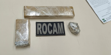 Polícia apreende menor com 1,5kg de maconha e moto roubada em Mossoró