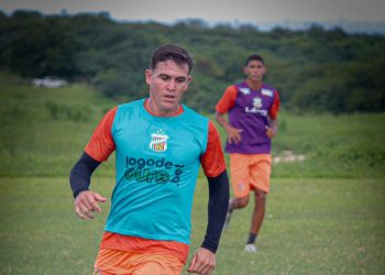 Novo reforço do Baraúnas, Léo Garcia quer agregar a experiência ao elenco