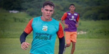 Novo reforço do Baraúnas, Léo Garcia quer agregar a experiência ao elenco