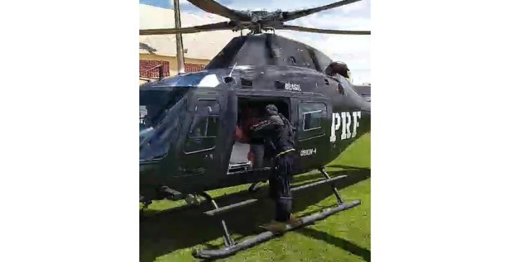 11 pessoas são resgatadas pelo helicóptero da PRF em Santa Cruz por causa das chuvas no RN