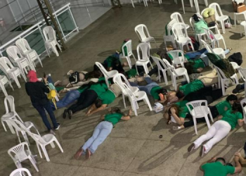 Criminosos rendem professores e realizam arrastão em escola em Mossoró