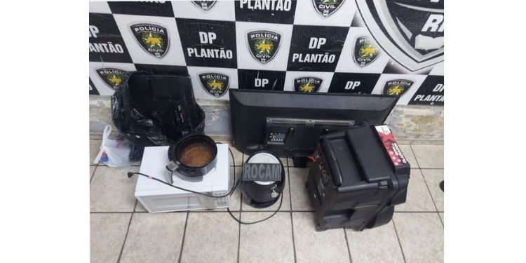 Polícia recupera material roubado e prende suspeitos em Mossoró