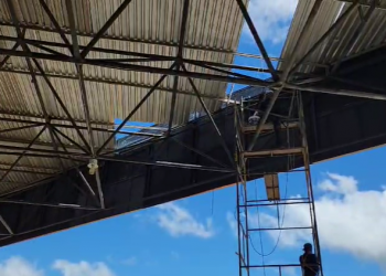 Tem início obra de reforma no teto da área de embarque da Rodoviária de Mossoró