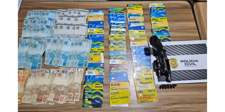Polícia apreende dinheiro e 80 cartões em residência na cidade de Touros