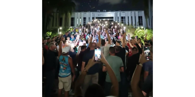 Policiais militares e bombeiros do RN fecham acordo com governo para reajuste salarial