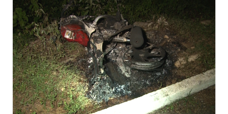 Batida entre carro e moto deixa uma pessoa morta na BR-110; esse é o segundo acidente no fim de semana  