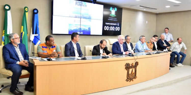 O rompimento de nove pequenos reservatórios causou destruição da ponte em Lajes, diz Semarh